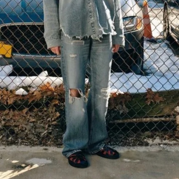 ZARA TRF HIGH RISE WIDE LEG RIPPED JEANS - Picture 3 of 10